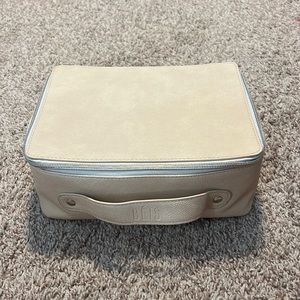 BÉIS cosmetic case